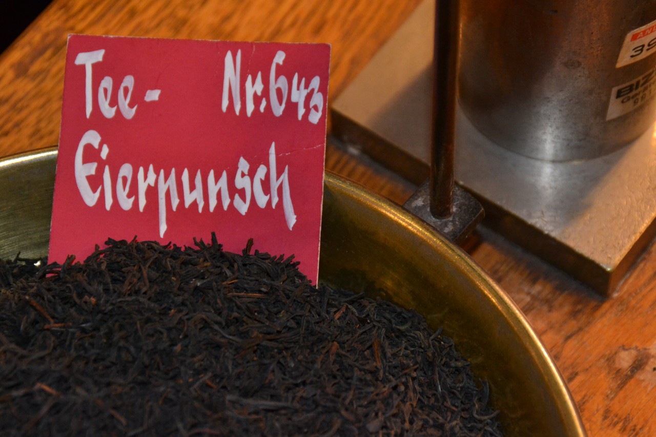 Schwarztee Eierpunsch
