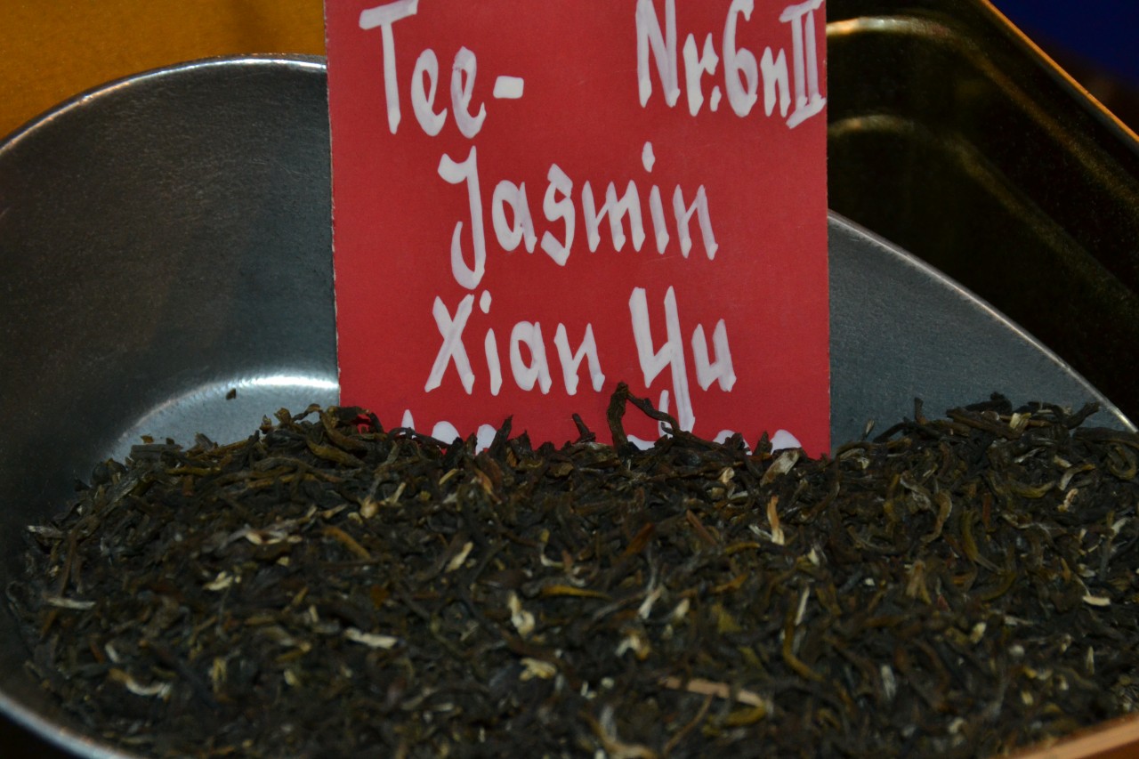Jasmin Xia Ju 6Nll